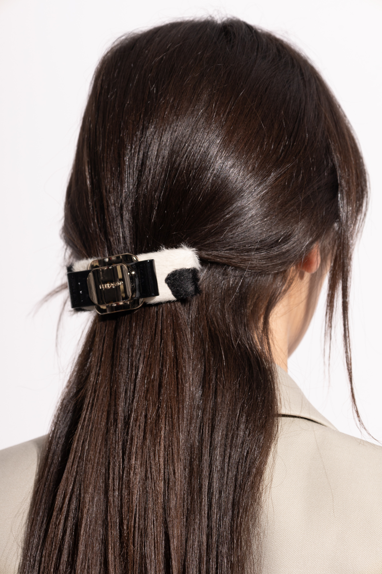 FERRAGAMO Hair clip with engraved logo | Women's | Vitkac
